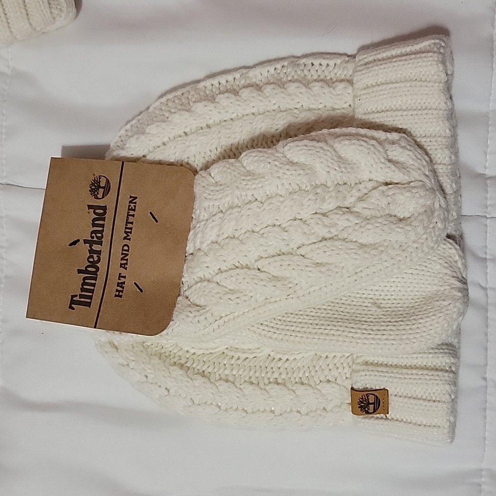 Timberland Hat and Mitten